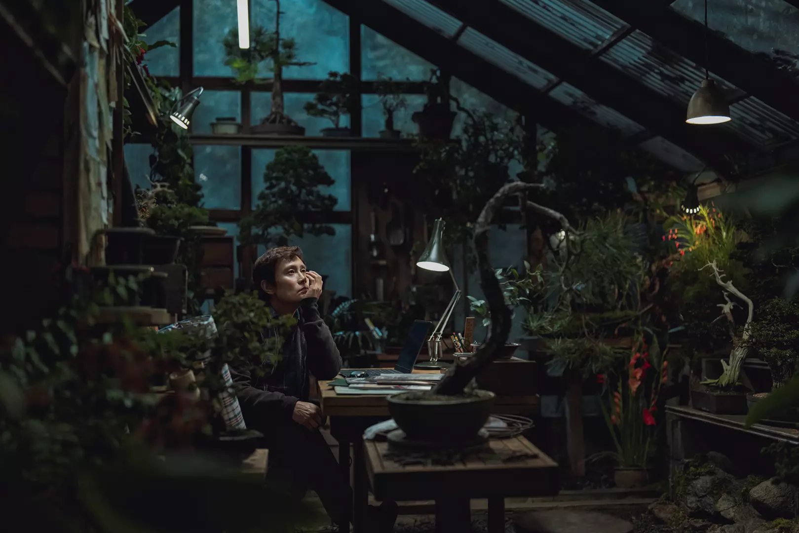 |Crítica| 'A Única Saída' (2026) - Dir. Park Chan-wook